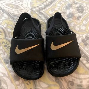 Nike toddler sandals